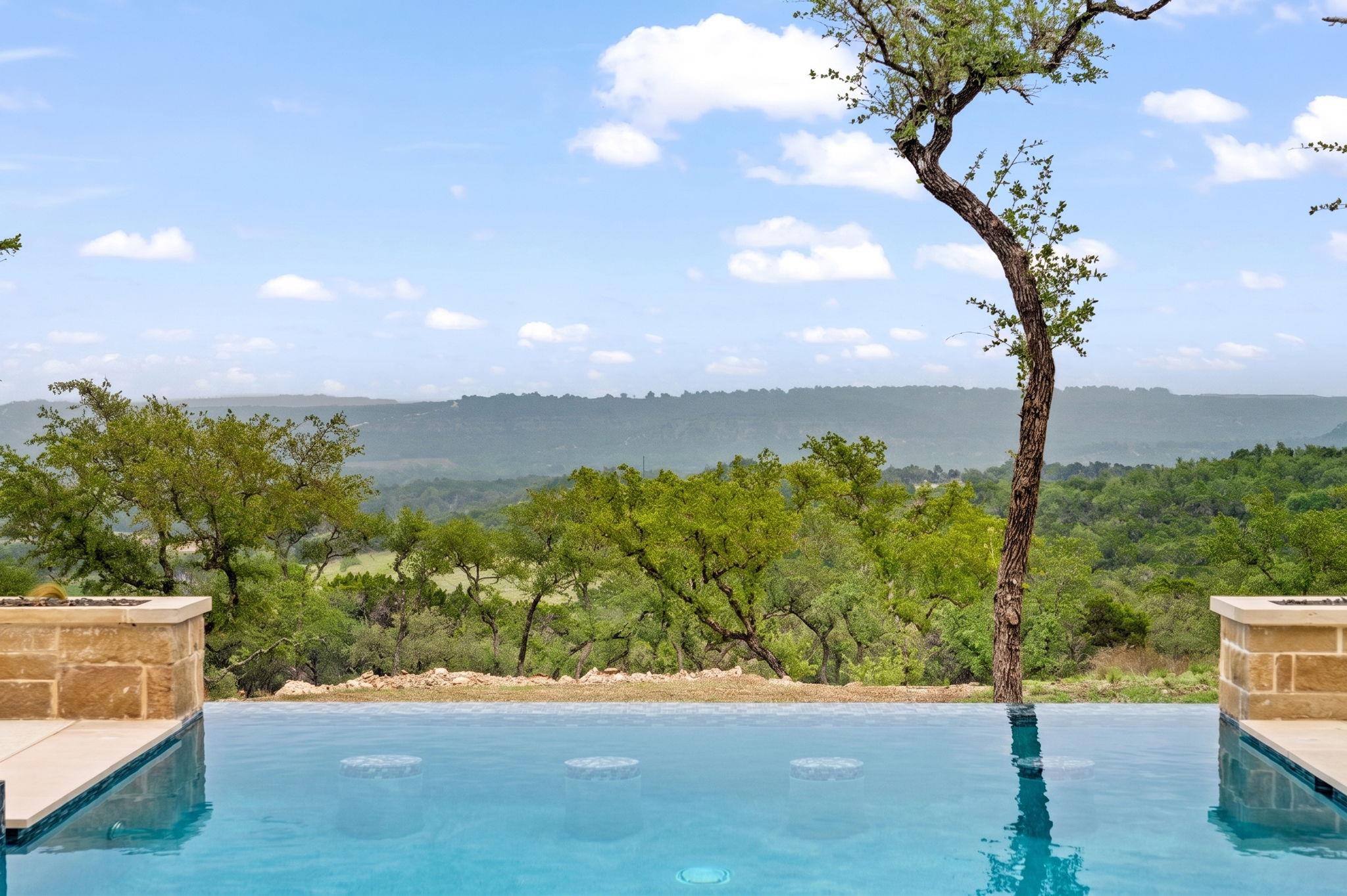 1149 Canyon Crossing View Dripping Springs TX 78620