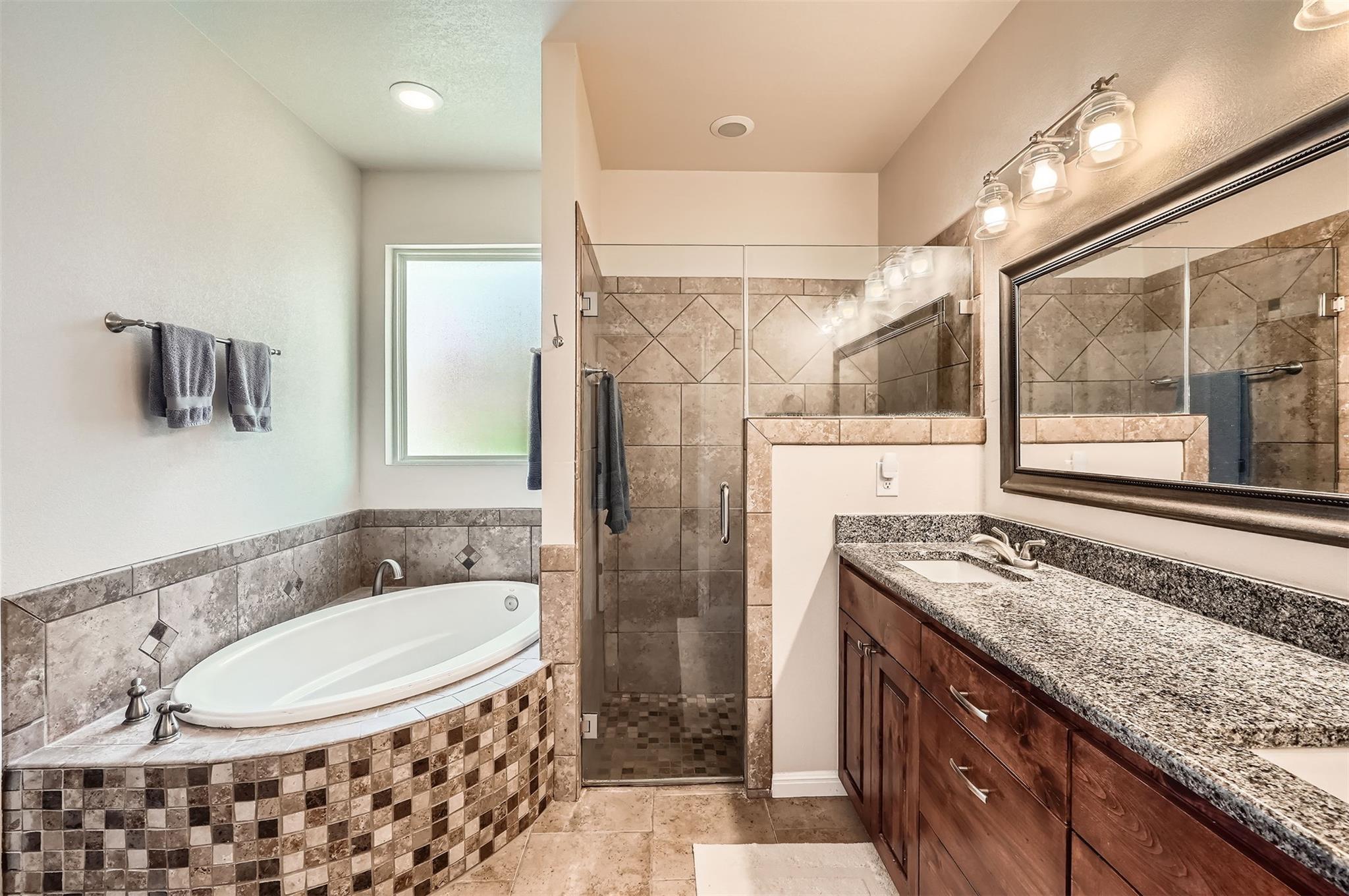 5501 Hitching Post Lago Vista TX 78645