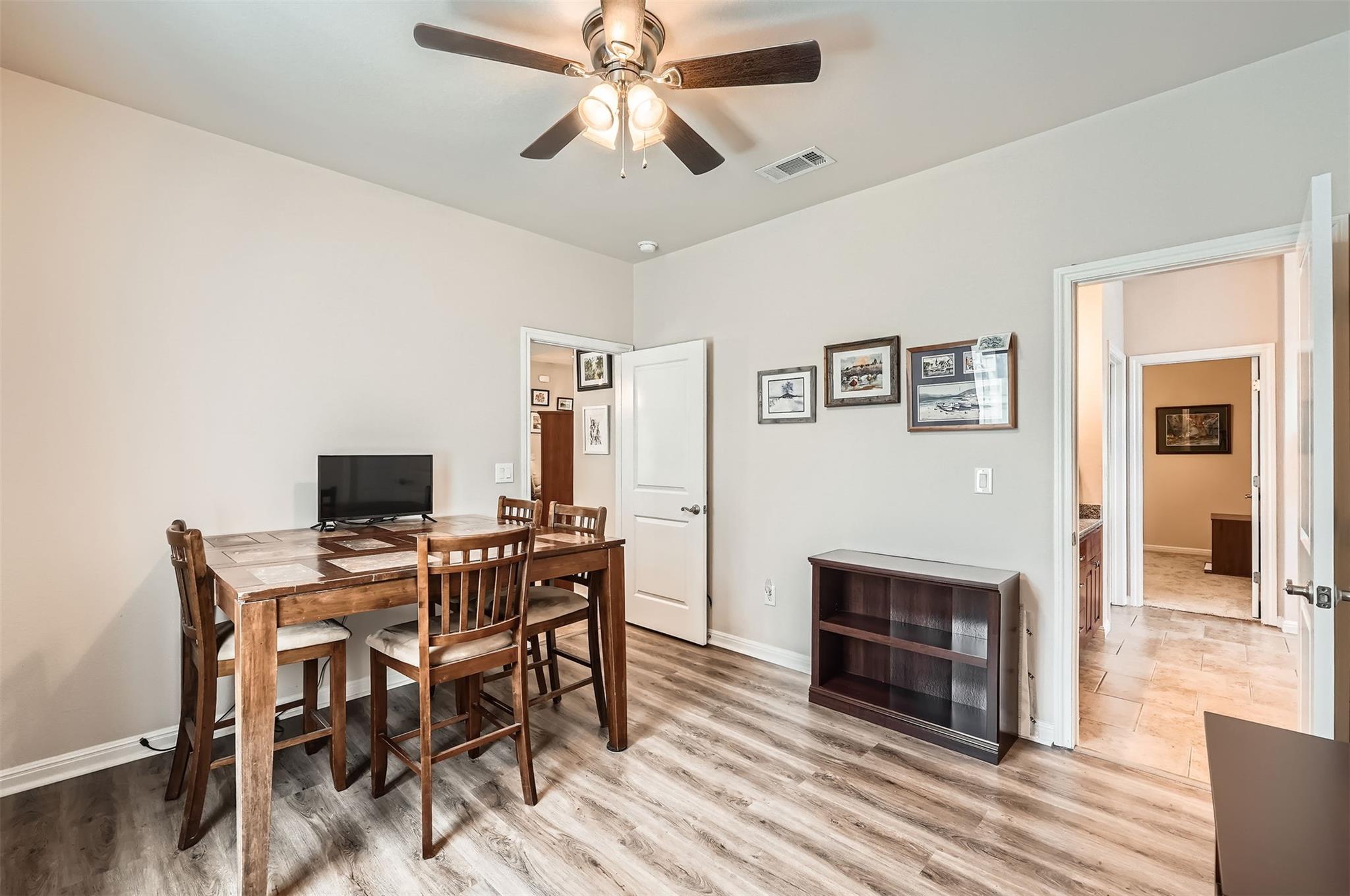 5501 Hitching Post Lago Vista TX 78645