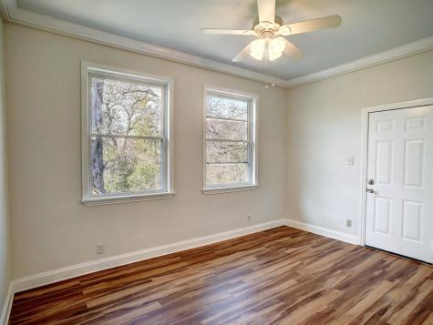 156 Clover Road Cedar Creek TX 78612