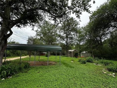 156 Clover Road Cedar Creek TX 78612