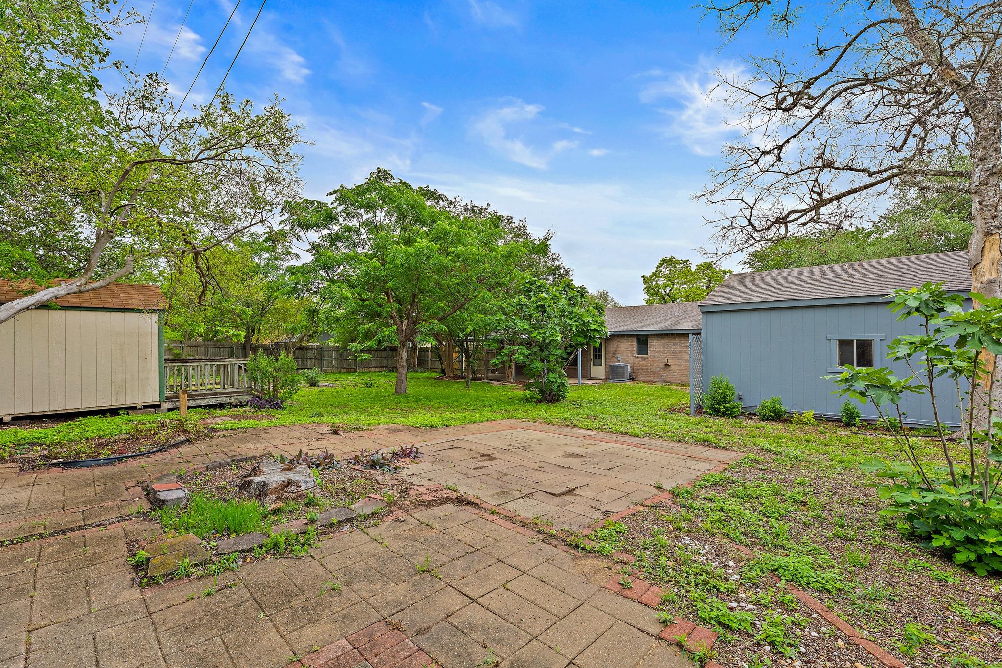 205 Hitching Post Drive Kyle TX 78640