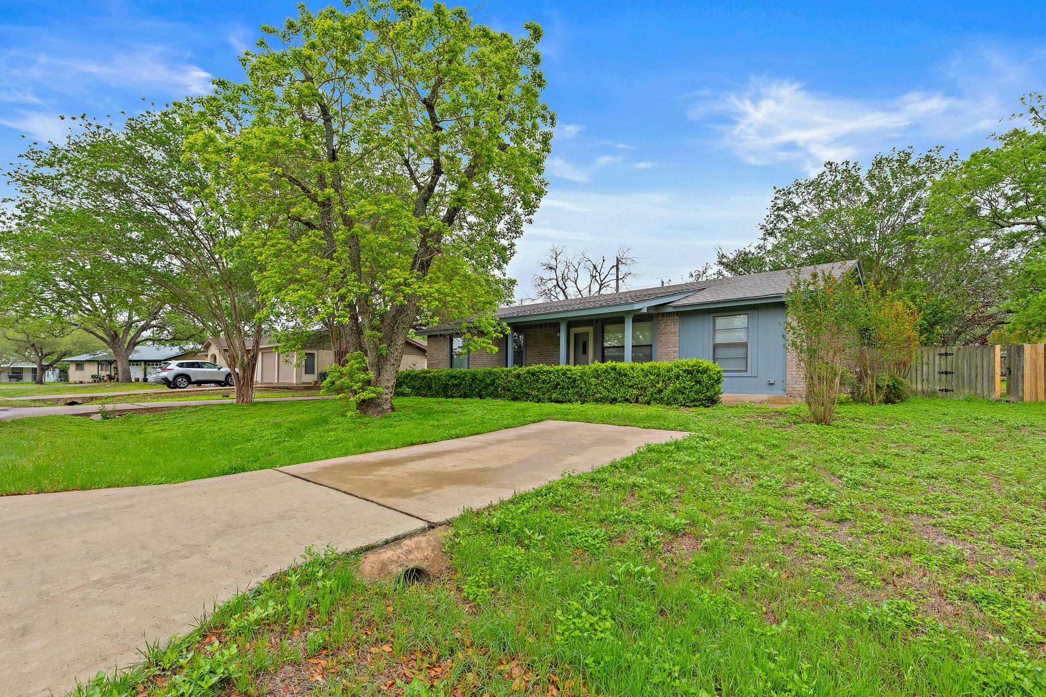 205 Hitching Post Drive Kyle TX 78640