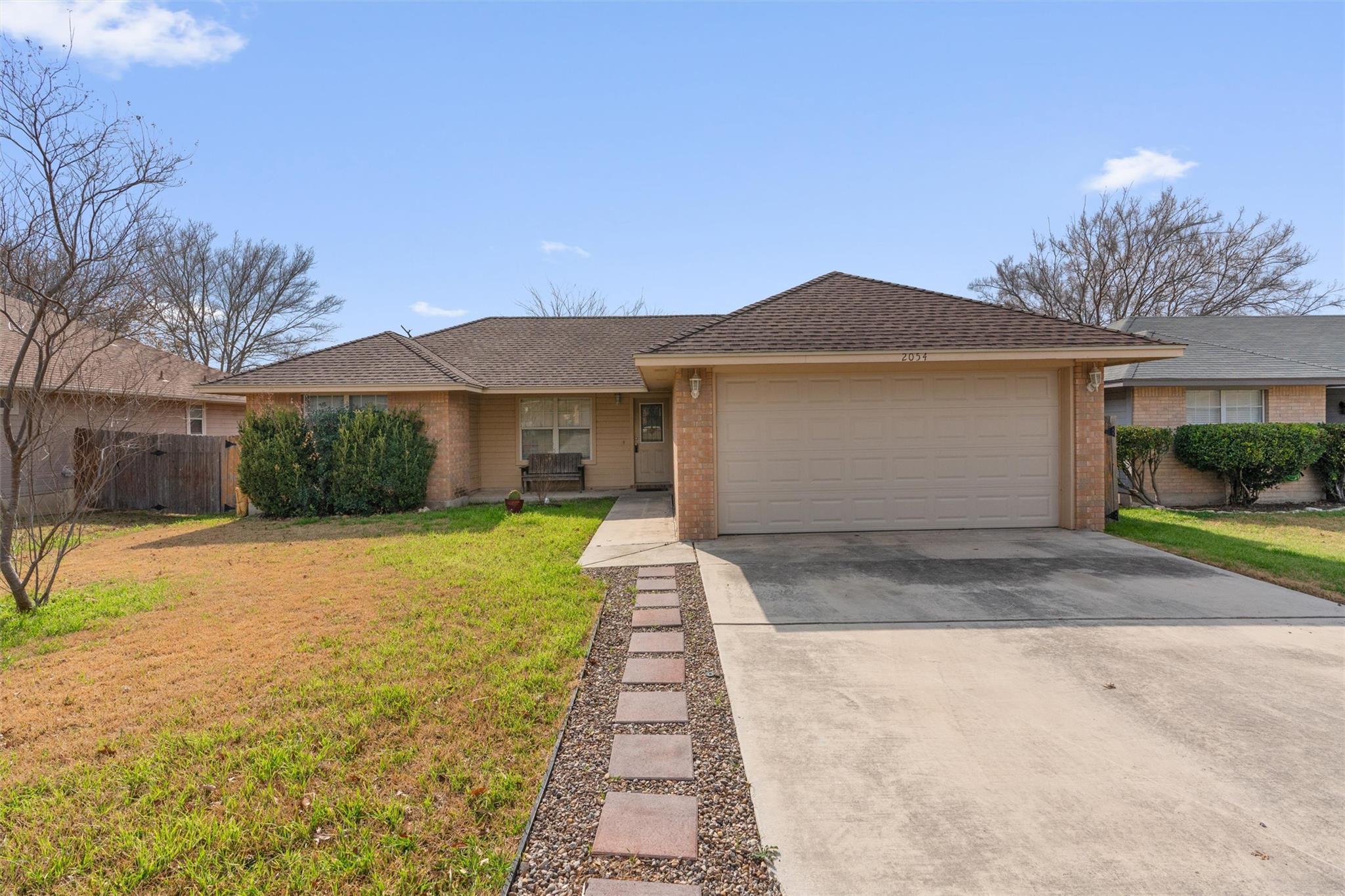 2054 Bentwood Drive New Braunfels TX 78130