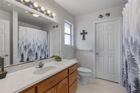 2054 Bentwood Drive New Braunfels TX 78130