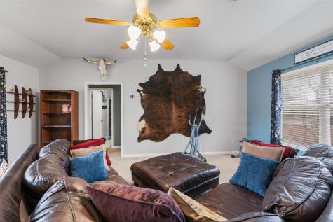 2054 Bentwood Drive New Braunfels TX 78130