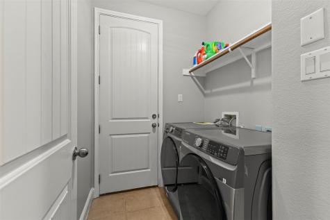 8505 Alophia Drive Austin TX 78739