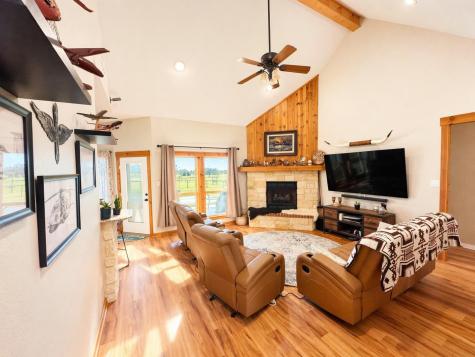 226 Hcr 3321 Hubbard TX 76648