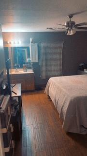 1017 W 3rd Street W Taylor TX 76574