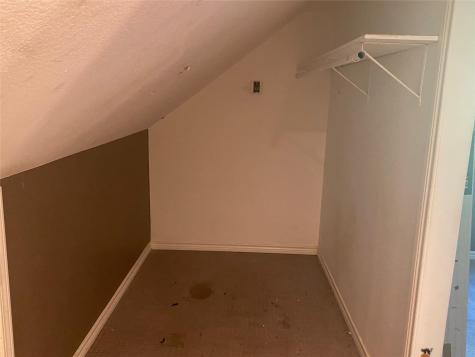 1017 W 3rd Street W Taylor TX 76574
