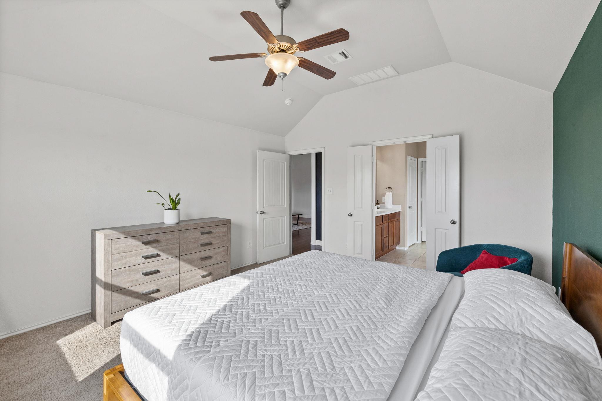 482 Travertine Trail Buda TX 78610