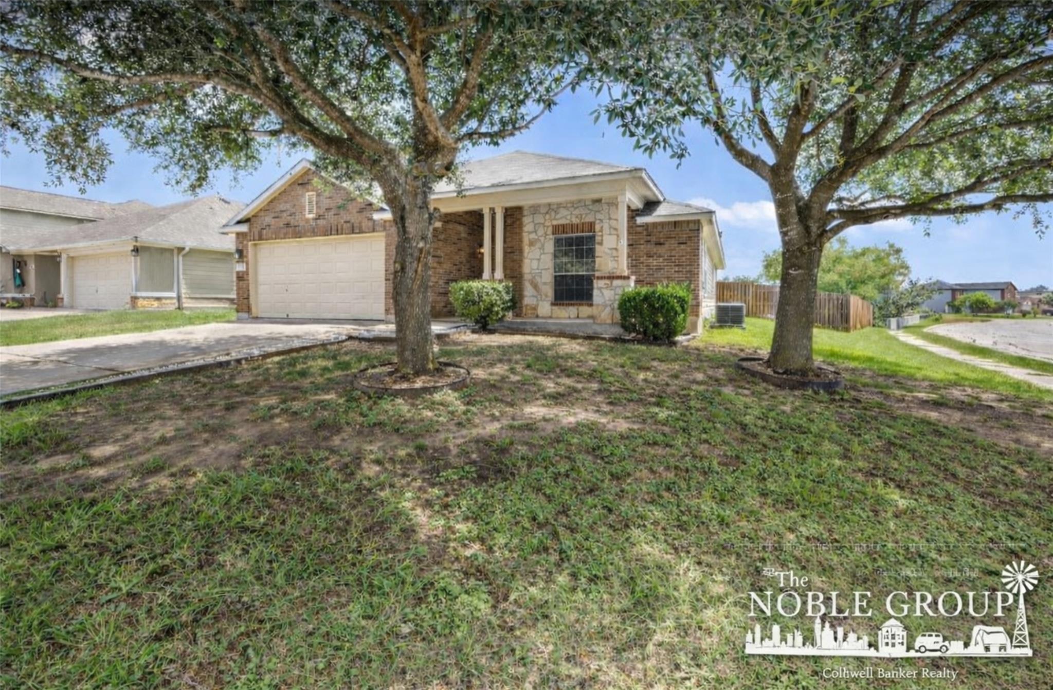 417 Bandara Woods Boulevard Elgin TX 78621