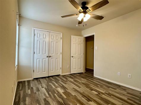 417 Bandara Woods Boulevard Elgin TX 78621
