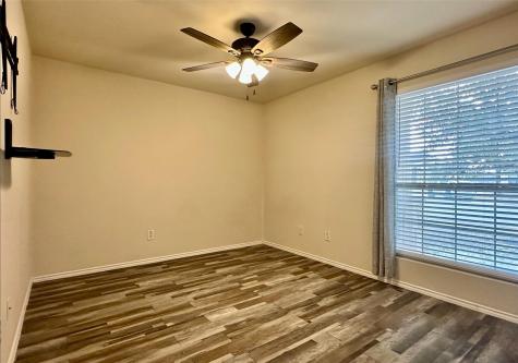 417 Bandara Woods Boulevard Elgin TX 78621