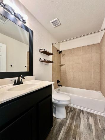 417 Bandara Woods Boulevard Elgin TX 78621