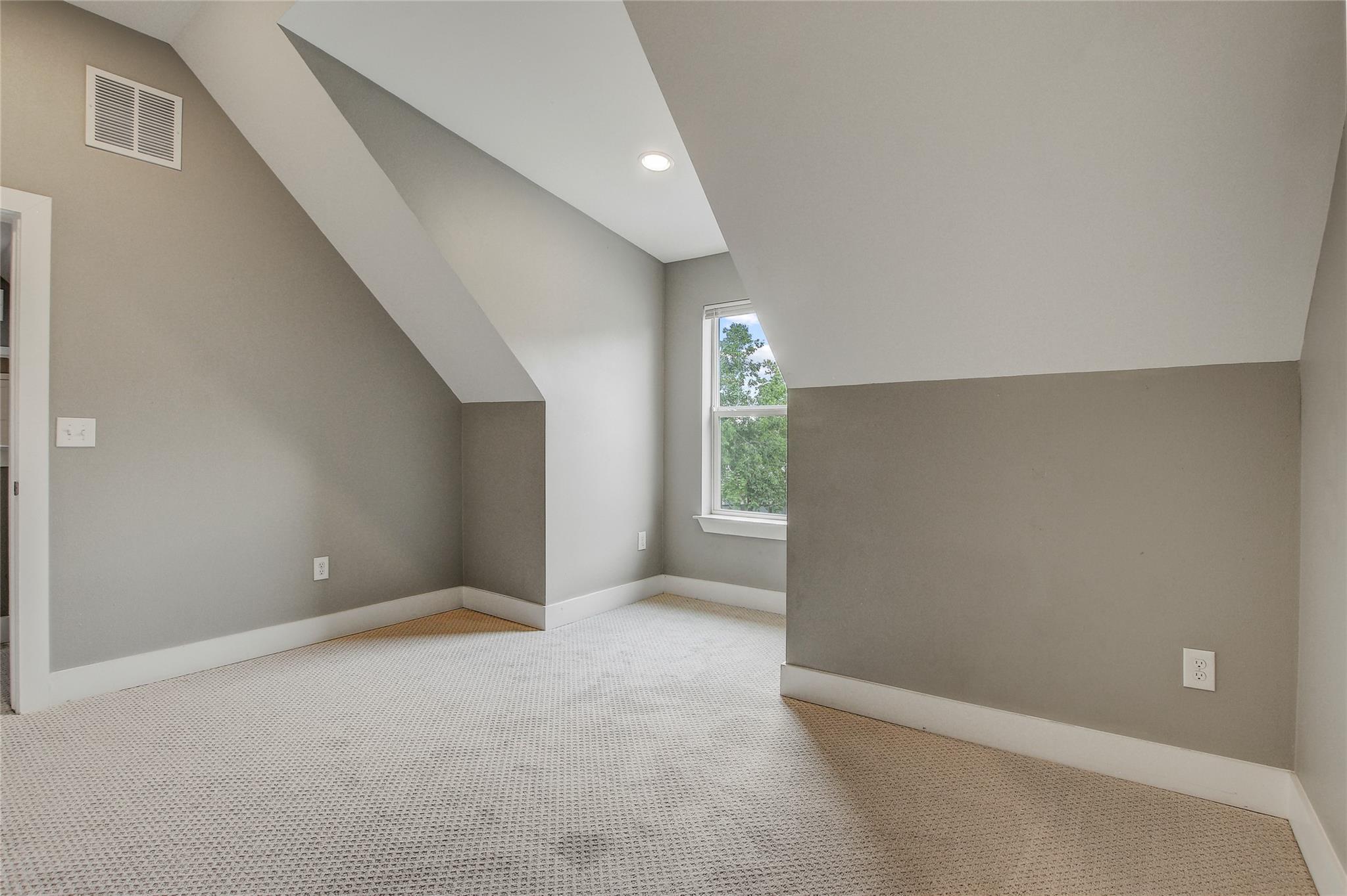 5109 Lott Avenue Austin TX 78721
