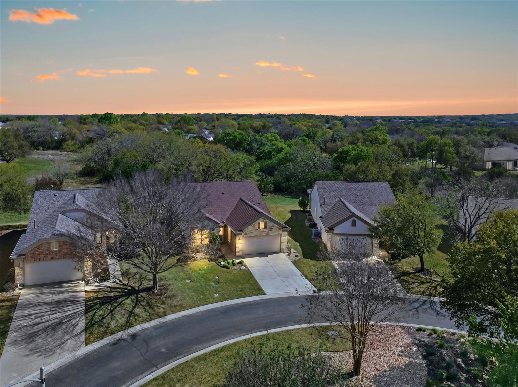 213 Crockett Loop Georgetown TX 78633