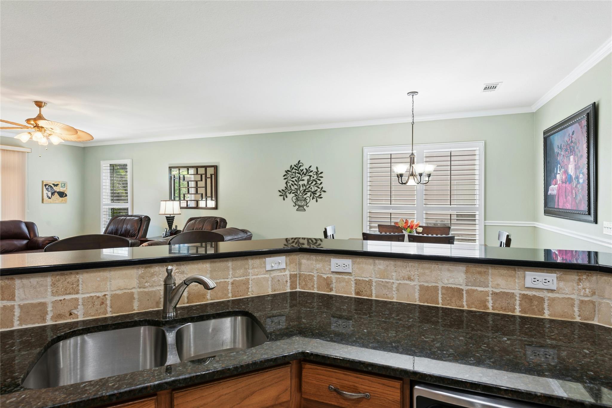 213 Crockett Loop Georgetown TX 78633