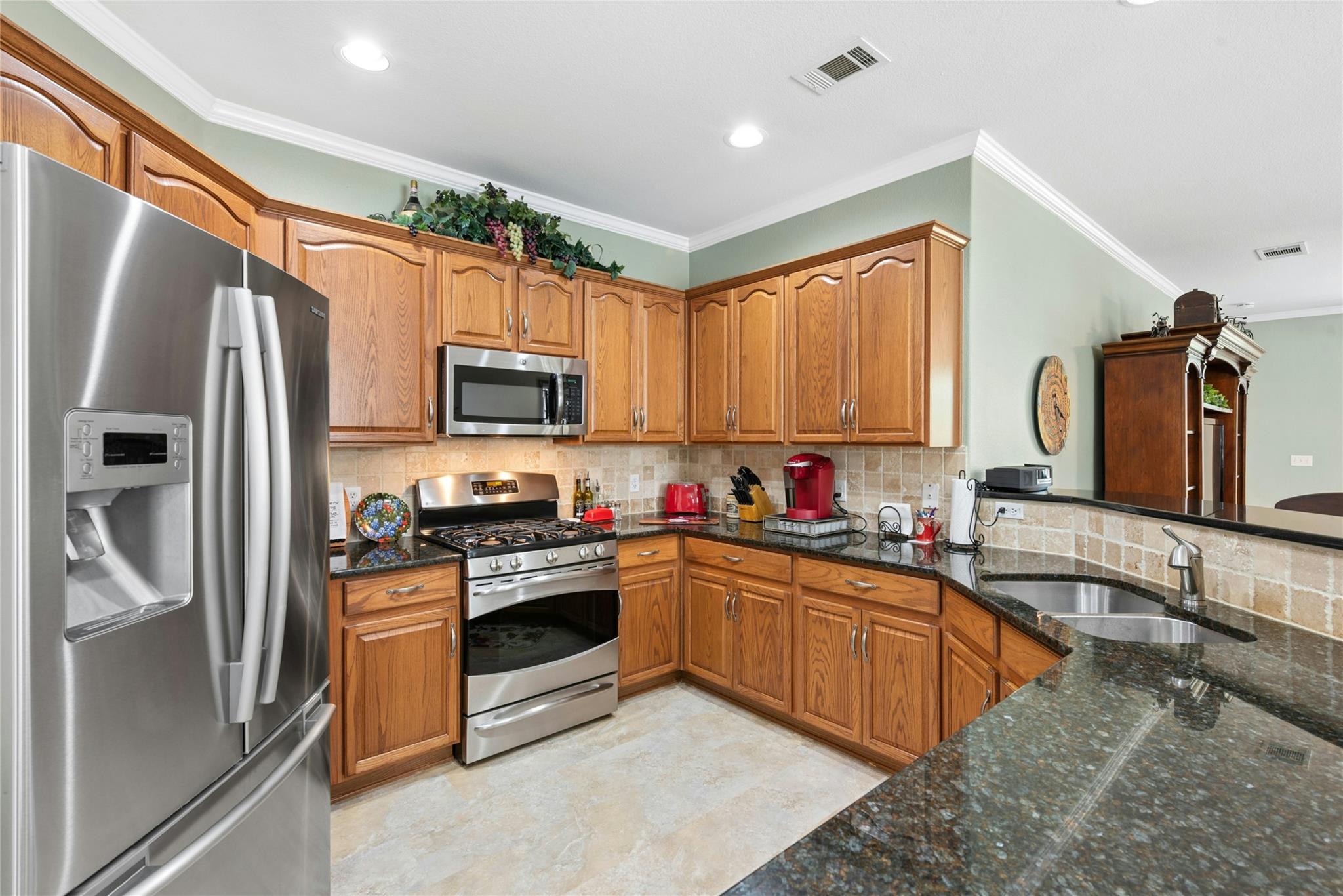 213 Crockett Loop Georgetown TX 78633