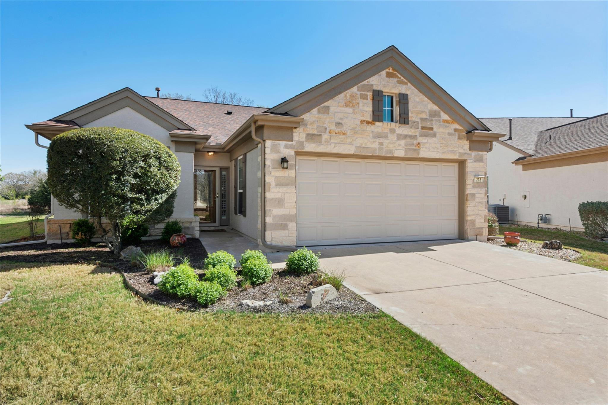 213 Crockett Loop Georgetown TX 78633