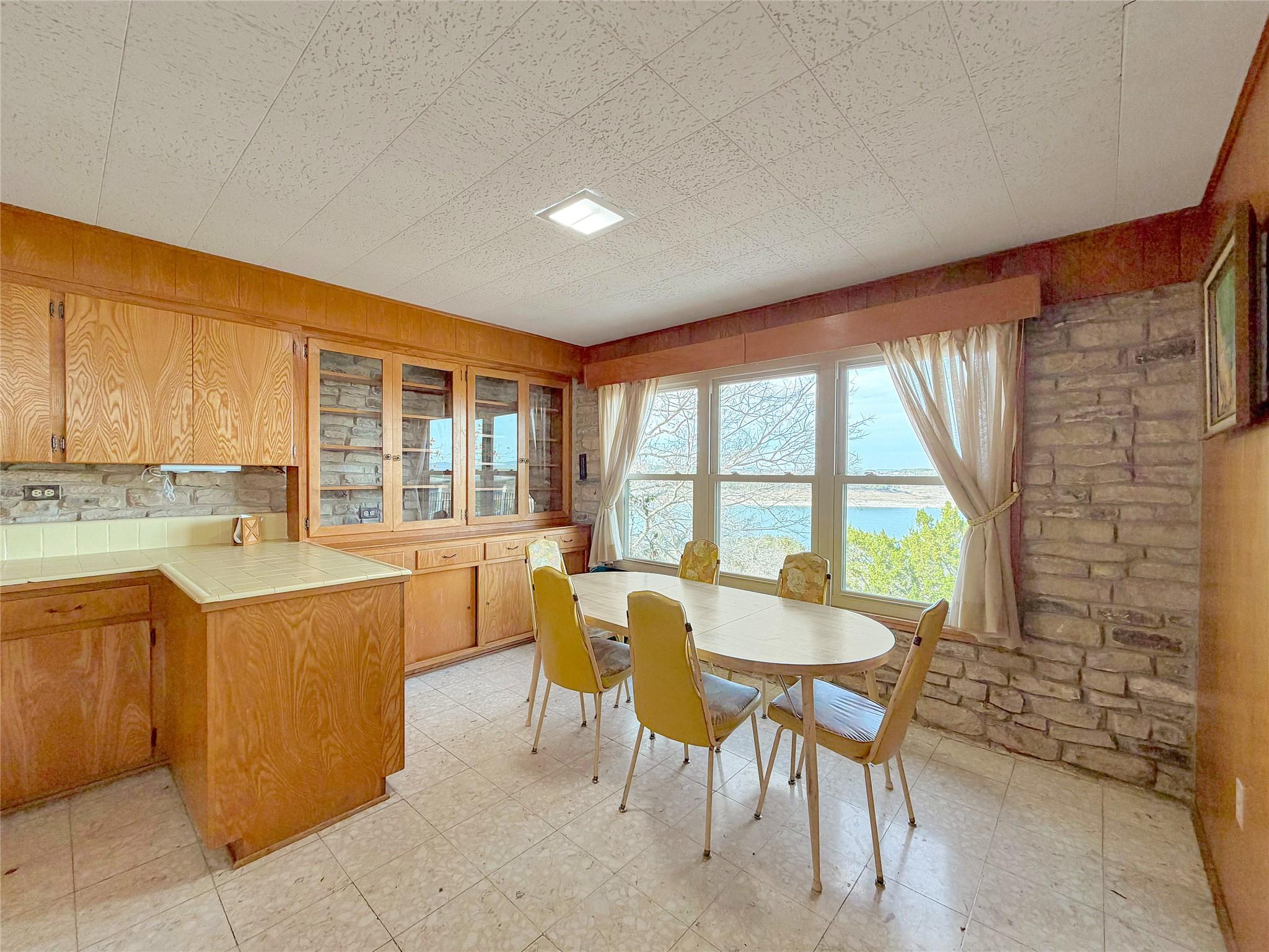937 Hillcrest Forest Canyon Lake TX 78133