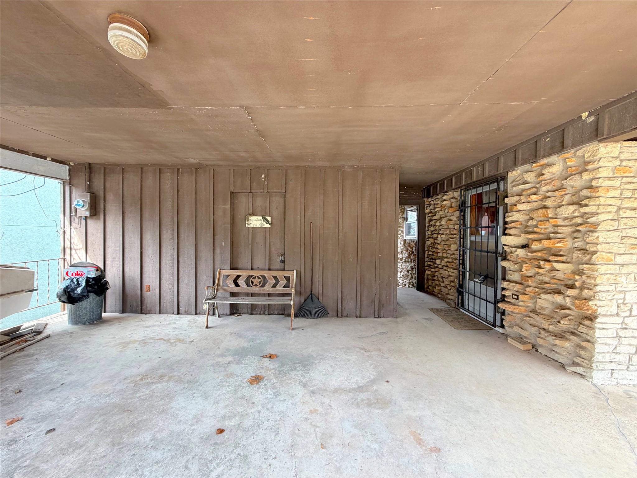 937 Hillcrest Forest Canyon Lake TX 78133