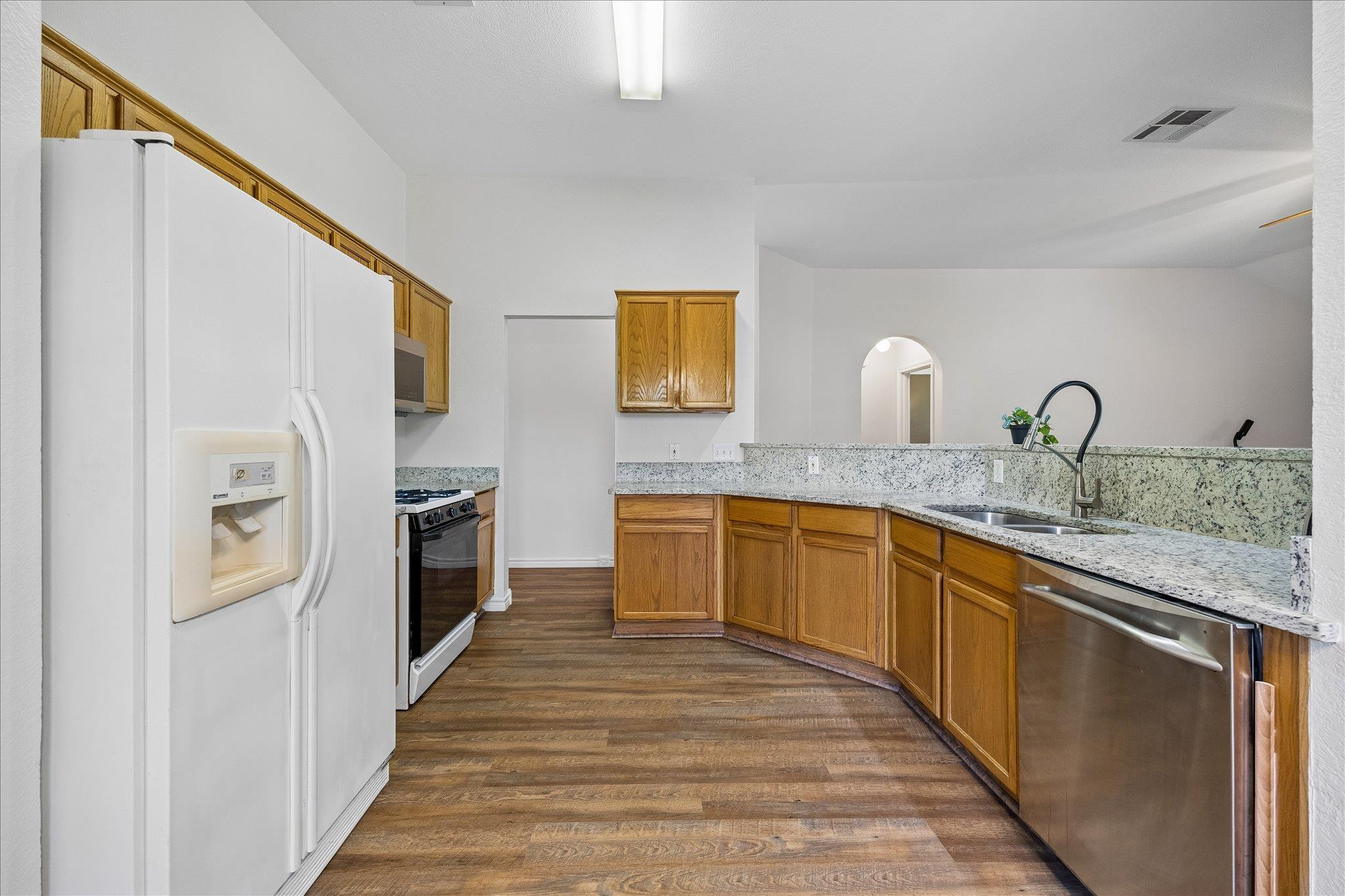 111 Finch Lane Georgetown TX 78626