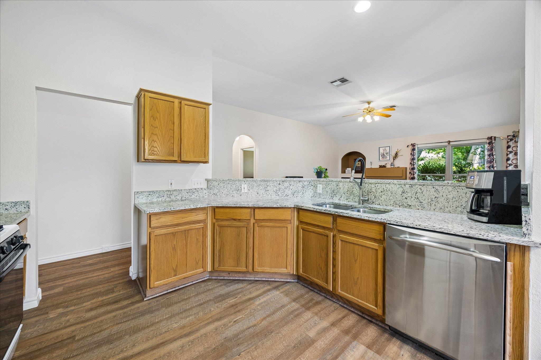 111 Finch Lane Georgetown TX 78626