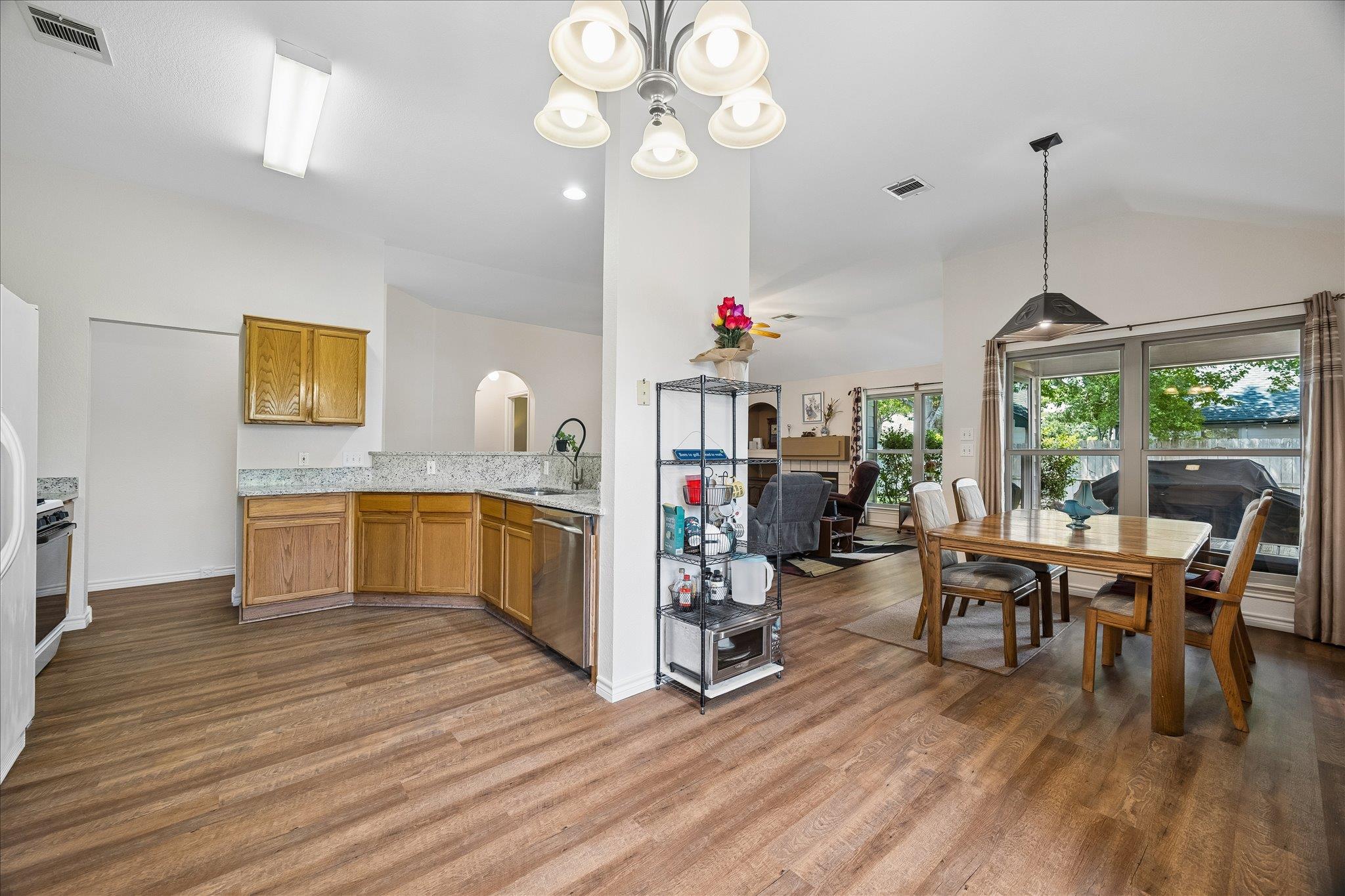 111 Finch Lane Georgetown TX 78626
