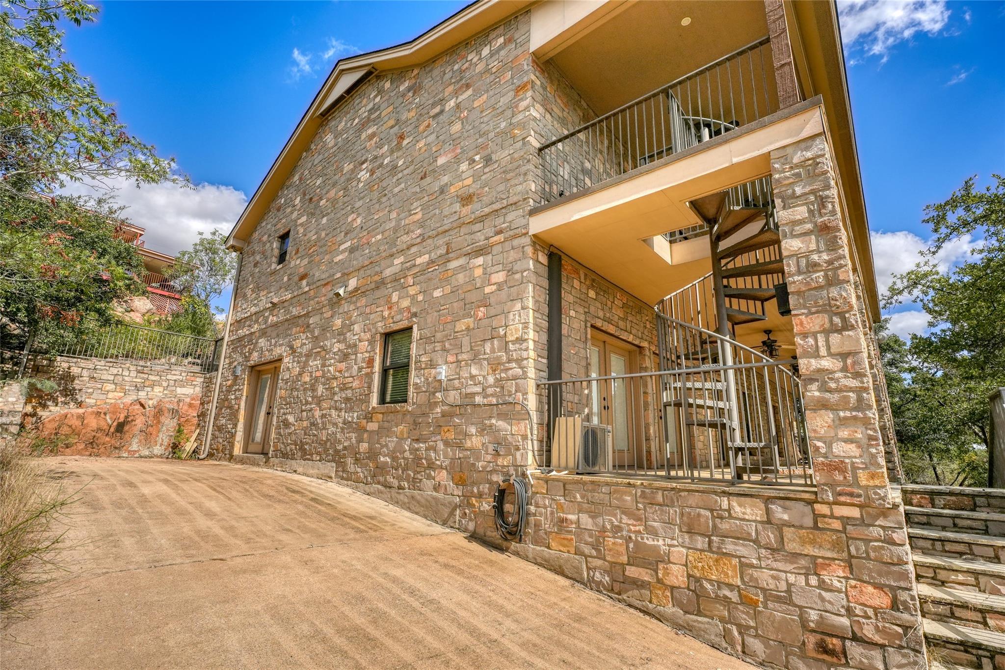 604 N Inwood Road Buchanan Dam TX 78609