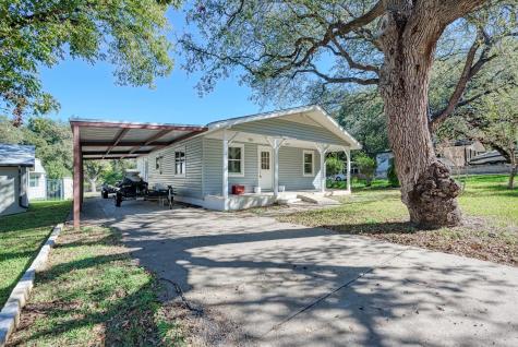 1113 County Road 132b Kingsland TX 78639