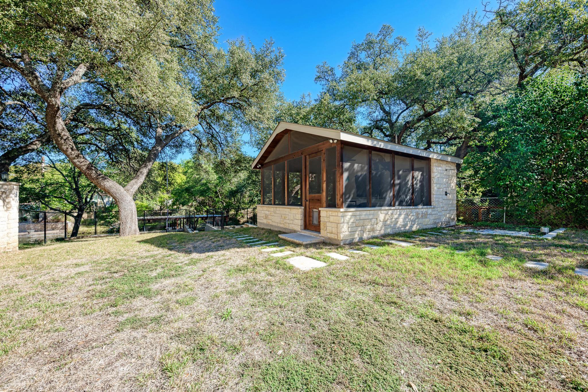 1113 County Road 132b Kingsland TX 78639