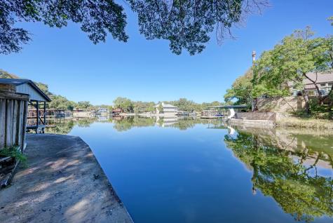 1113 County Road 132b Kingsland TX 78639