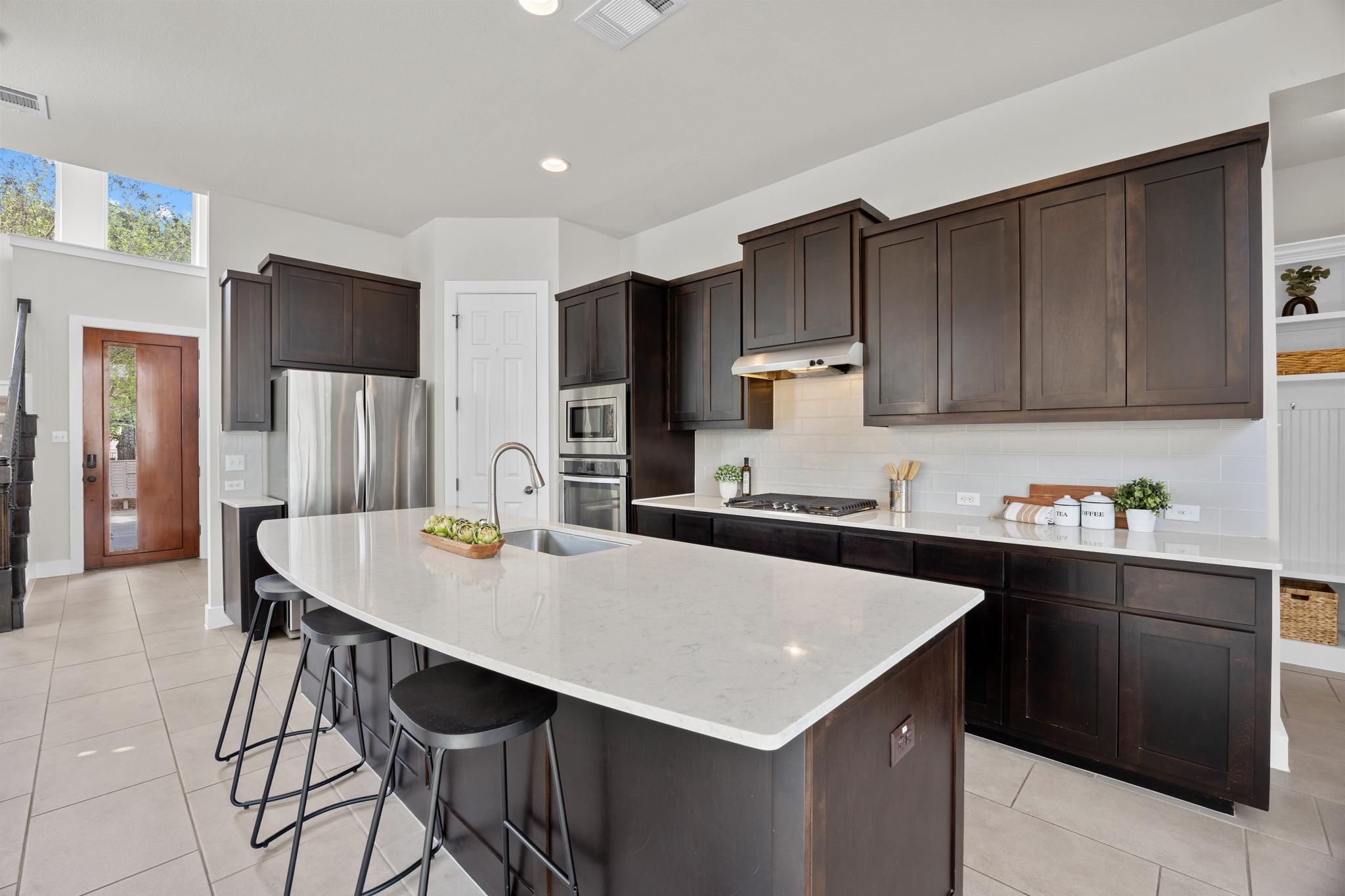 1004 Sue Ann Rose Drive Austin TX 78717