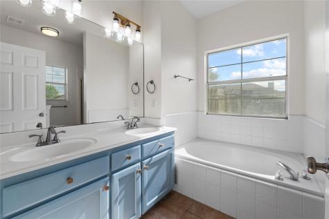 400 Rio Grande Avenue Hutto TX 78634