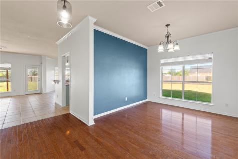 400 Rio Grande Avenue Hutto TX 78634