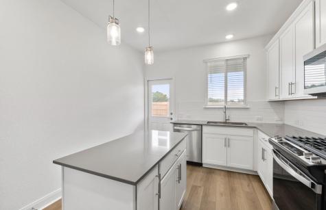 108 Blackfoot Daisy Path San Marcos TX 78666