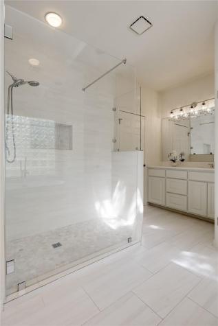 21604 Arrowhead Point Lago Vista TX 78645