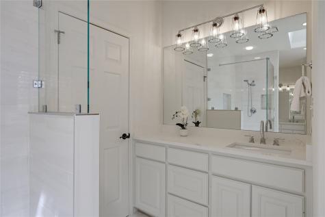 21604 Arrowhead Point Lago Vista TX 78645