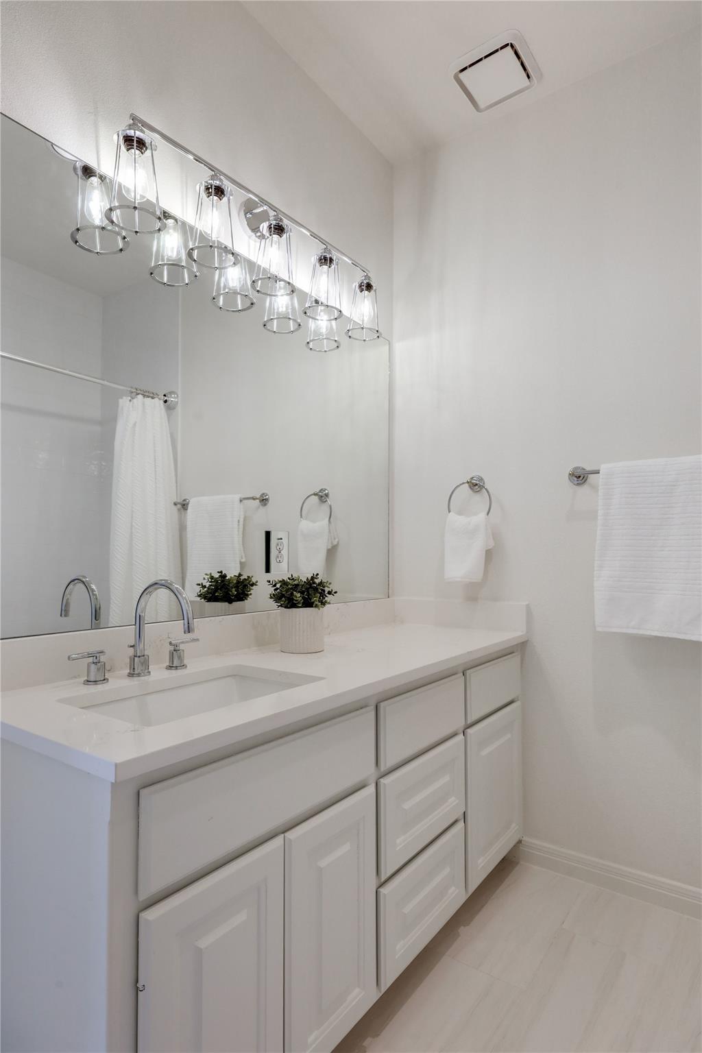 21604 Arrowhead Point Lago Vista TX 78645