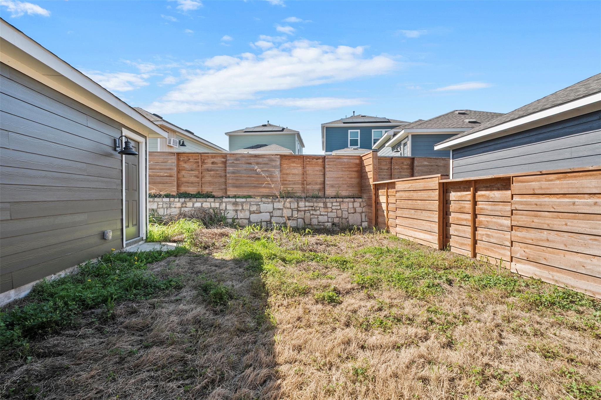 131 Santa Julia Kyle TX 78640