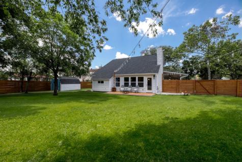 13207 Fencerail Road Manchaca TX 78652