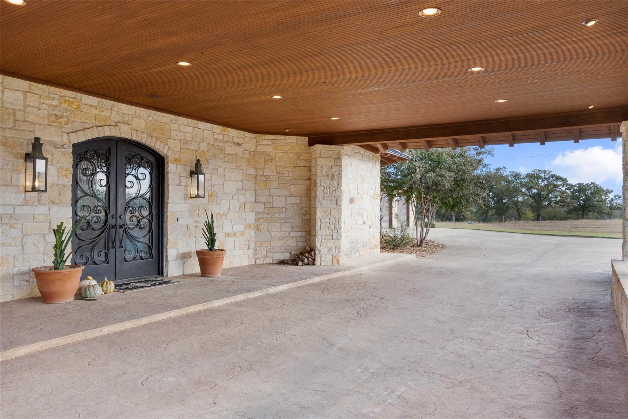 28ACRES 170 Goose Landing Way Harper TX 78631