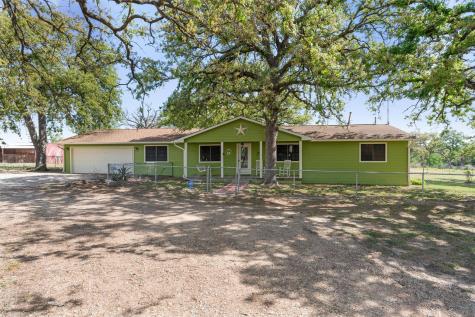552 County Road 306 Rockdale TX 76567