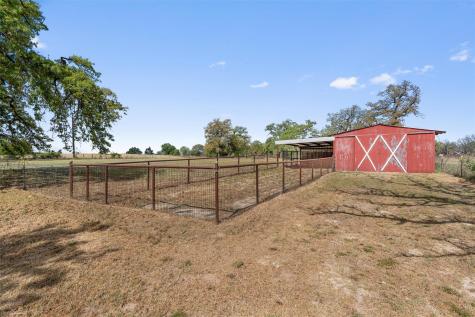 552 County Road 306 Rockdale TX 76567