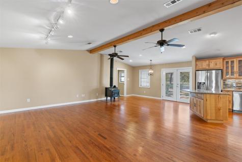 552 County Road 306 Rockdale TX 76567