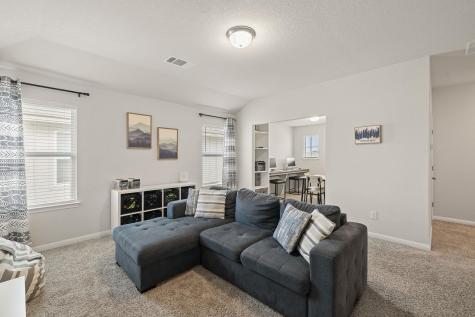 1011 Round Bale Road Hutto TX 78634