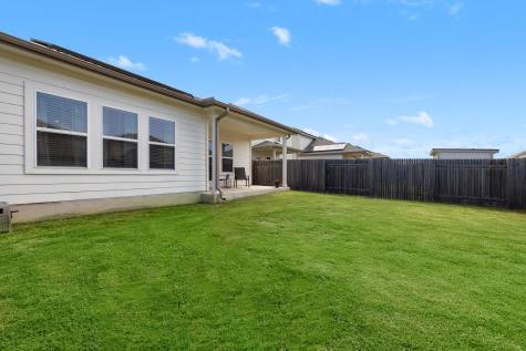 1011 Round Bale Road Hutto TX 78634