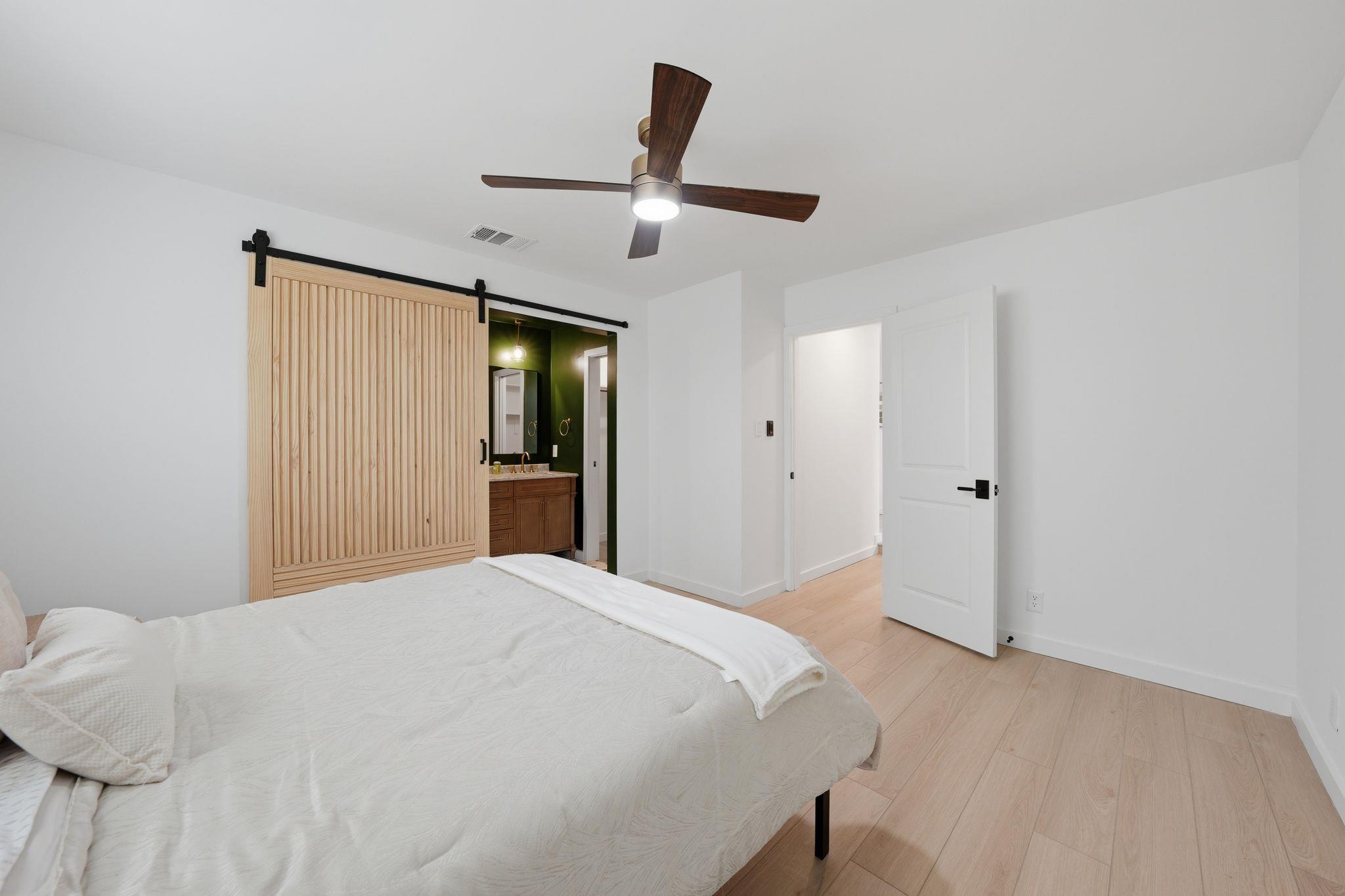 6804 Meadow Run Austin TX 78745