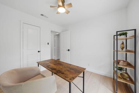 6804 Meadow Run Austin TX 78745